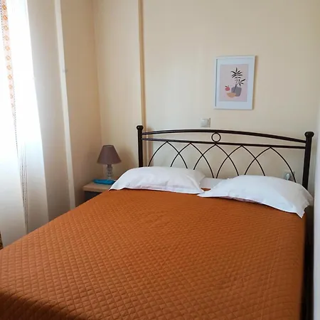 Apartment Maria's Sea View Mousata