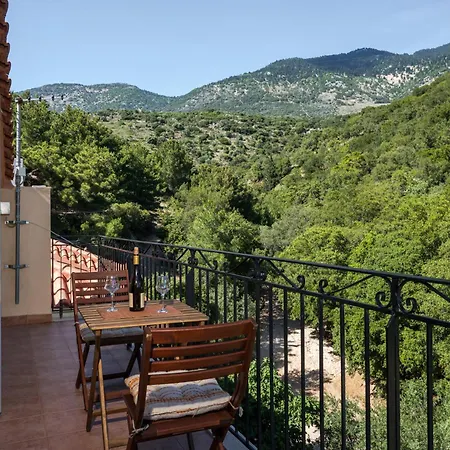 Maria's Sea View Apartmán *